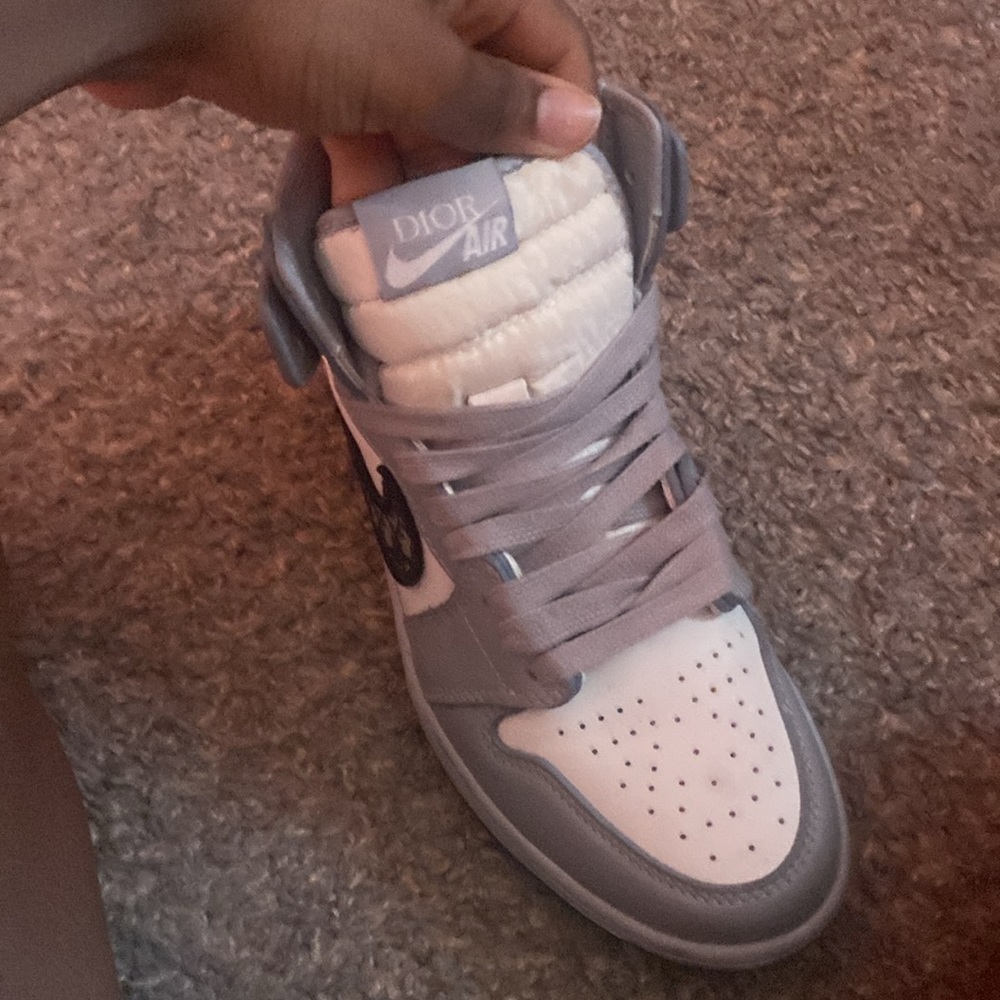 COPY - COPY - Dior Jordan 1 high - Picture 3 of 12